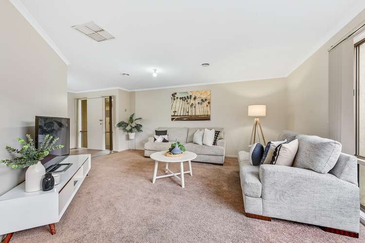 Fourth view of Homely house listing, 5 Farskiene Place, Hampton Park VIC 3976