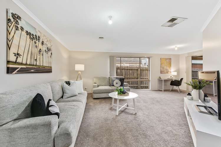 Sixth view of Homely house listing, 5 Farskiene Place, Hampton Park VIC 3976