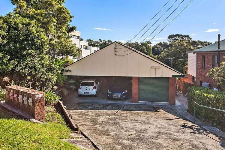 Main view of Homely unit listing, 2/5 Woodlawn Avenue, Mangerton NSW 2500