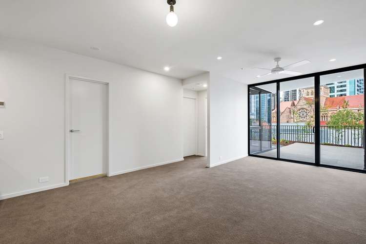 Third view of Homely apartment listing, 3008/550 Queen Street, Brisbane City QLD 4000