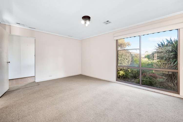 Fourth view of Homely house listing, 20 Valepark Crescent, Cranbourne VIC 3977
