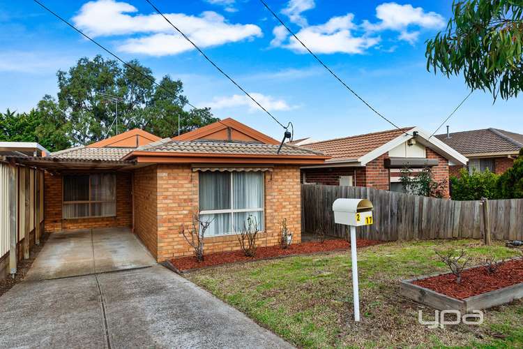 Main view of Homely house listing, 2/17 Kingdom Avenue, Kings Park VIC 3021