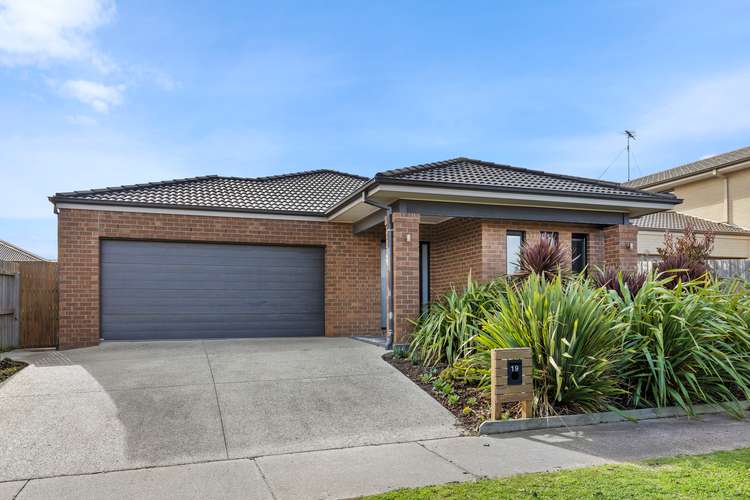 Main view of Homely house listing, 19 Tannin Way, Waurn Ponds VIC 3216