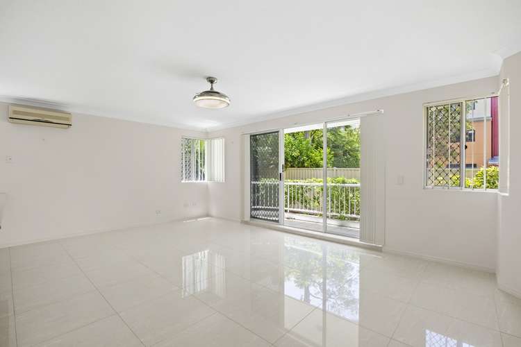 Third view of Homely apartment listing, 4/156 Surf Parade, Broadbeach QLD 4218