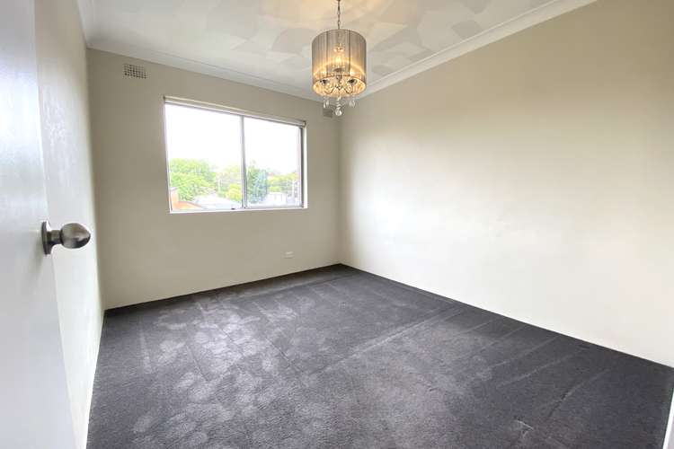 Third view of Homely apartment listing, 6/33 Hill Street, Marrickville NSW 2204