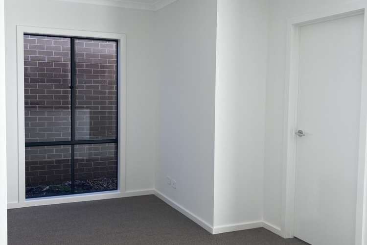 Fifth view of Homely house listing, 6 Clapham Avenue, Wollert VIC 3750