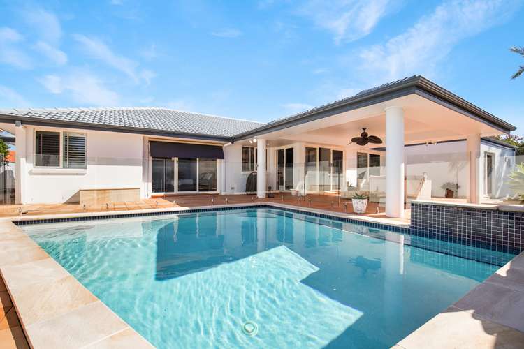 21 Moonraker Street, Clear Island Waters QLD 4226