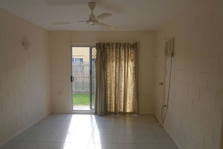 Fourth view of Homely semiDetached listing, 2/17 Maroong Street, Currajong QLD 4812