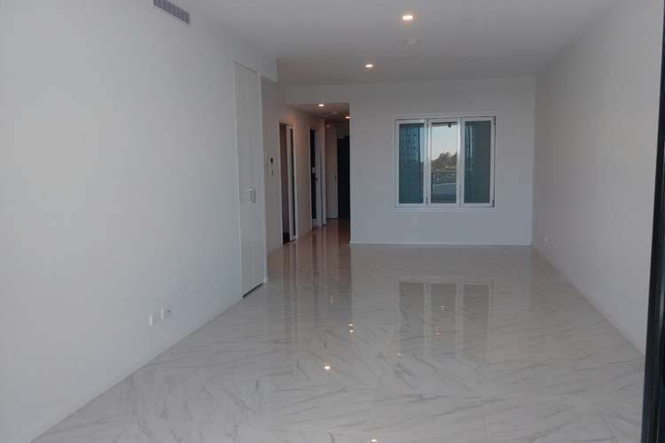 Second view of Homely apartment listing, 3202/5 Harbourside Court, Biggera Waters QLD 4216