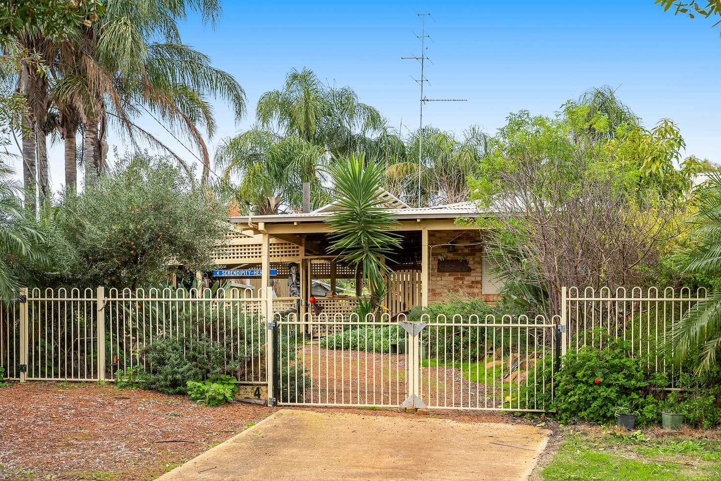 Main view of Homely house listing, 4 Bottlebrush Place, Bindoon WA 6502
