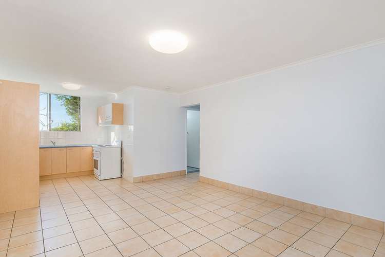 Third view of Homely unit listing, 4/3 Heath Street, East Brisbane QLD 4169