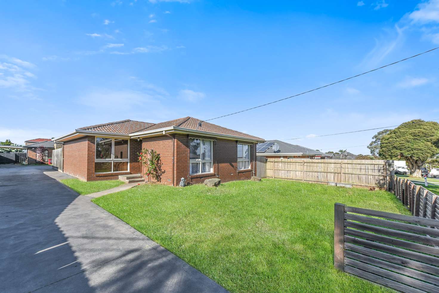 Main view of Homely unit listing, 1/18 Kays Avenue, Hallam VIC 3803