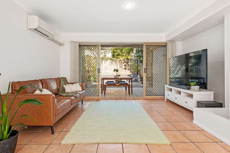 Main view of Homely townhouse listing, 2/158 Stafford Road, Gordon Park QLD 4031