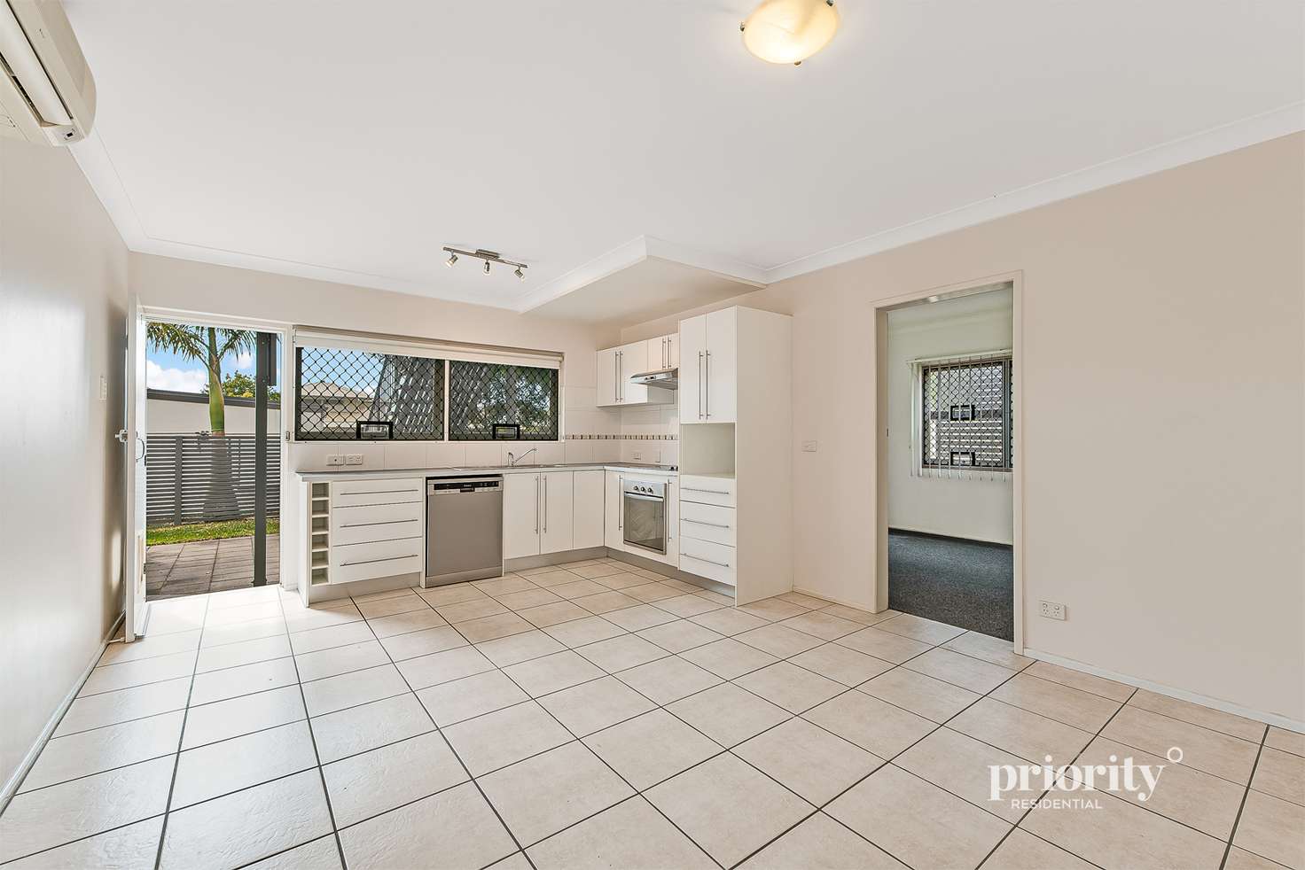Main view of Homely unit listing, 1/31 Flemington Street, Hendra QLD 4011