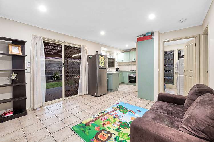 Sixth view of Homely house listing, 15 Forsyth Court, Cranbourne North VIC 3977