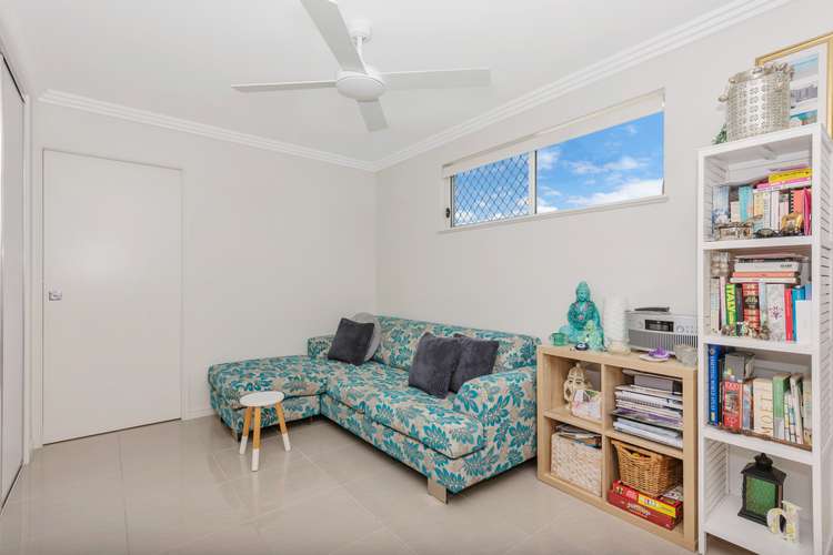 Fourth view of Homely semiDetached listing, 15 Earlando Lane, Burdell QLD 4818