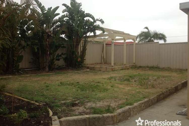 Fifth view of Homely house listing, 6 McLernon Place, South Lake WA 6164