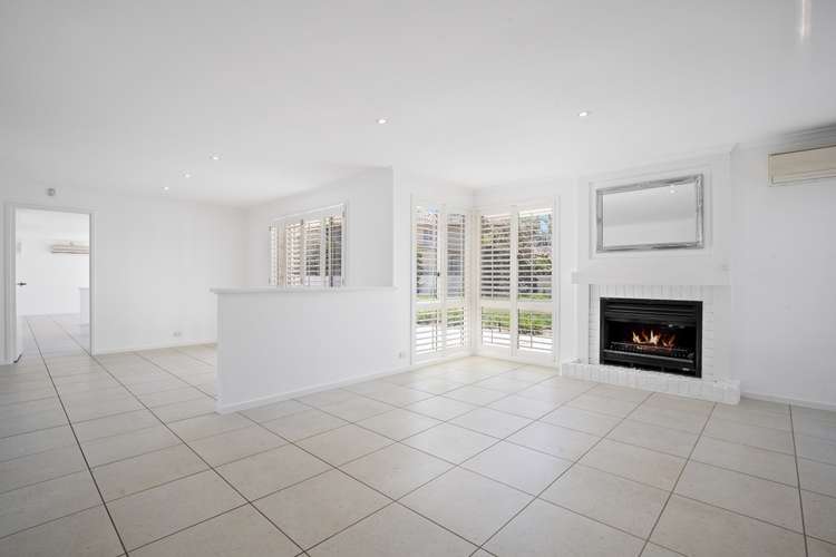 Fourth view of Homely house listing, 10 Montserrat Court, Clear Island Waters QLD 4226