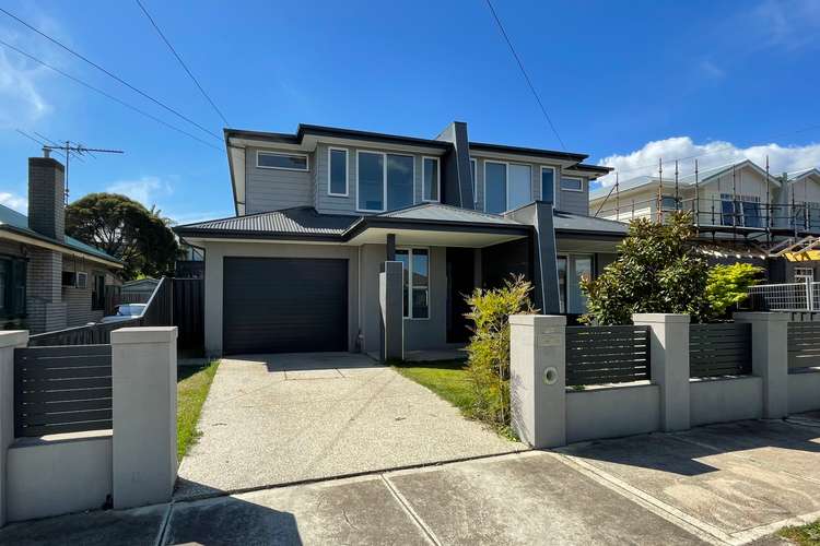 Main view of Homely townhouse listing, 2/18 Cathcart, Maidstone VIC 3012