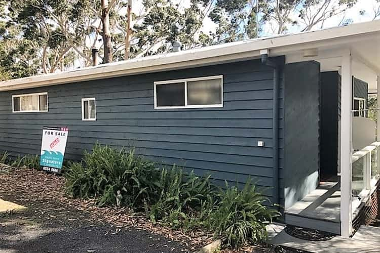 2 The Lakesway, Elizabeth Beach NSW 2428