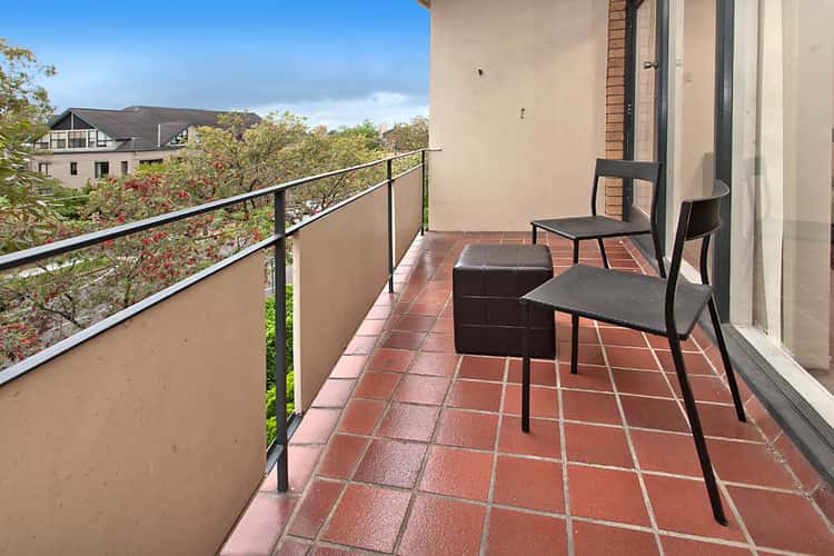 Third view of Homely apartment listing, 4/31 Sutherland Street, Cremorne NSW 2090