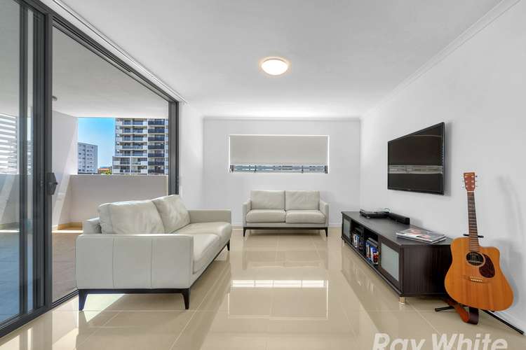 Third view of Homely unit listing, 8/11 Kingsmill Street, Chermside QLD 4032