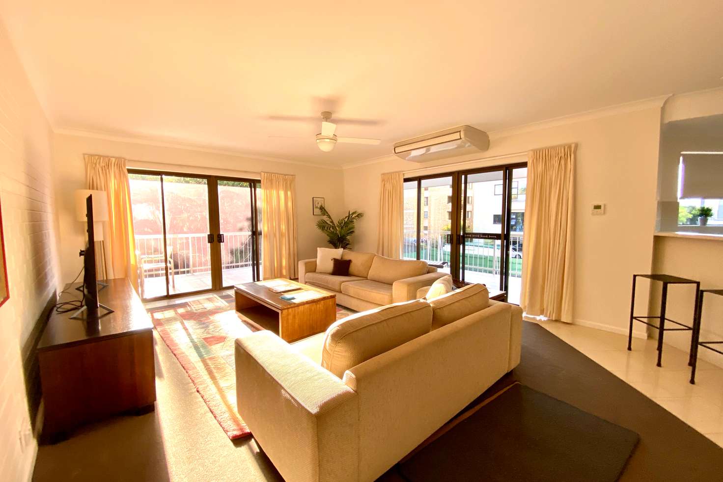 Main view of Homely unit listing, 2/15 Riverview Terrace, Indooroopilly QLD 4068