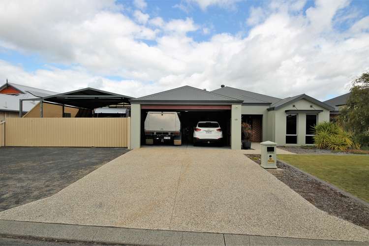 Second view of Homely house listing, 18 Kalang Way, Millbridge WA 6232