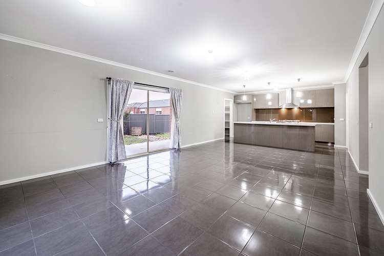 Sixth view of Homely house listing, 9 Artfield Street, Cranbourne East VIC 3977