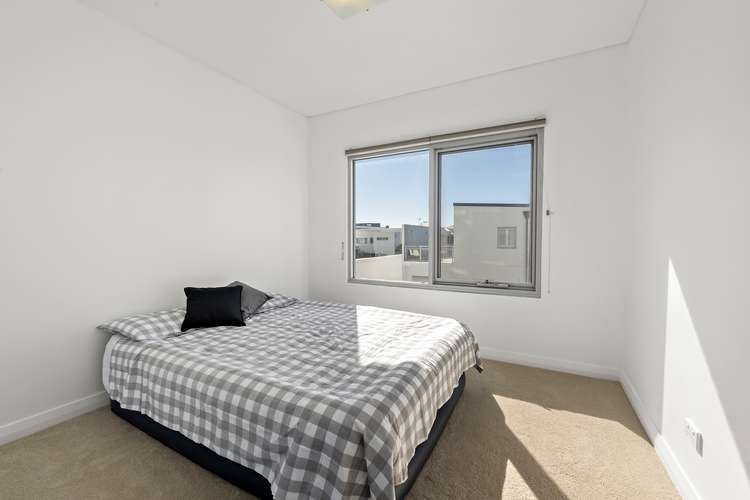 Second view of Homely apartment listing, 4/52 Rollinson Road, North Coogee WA 6163