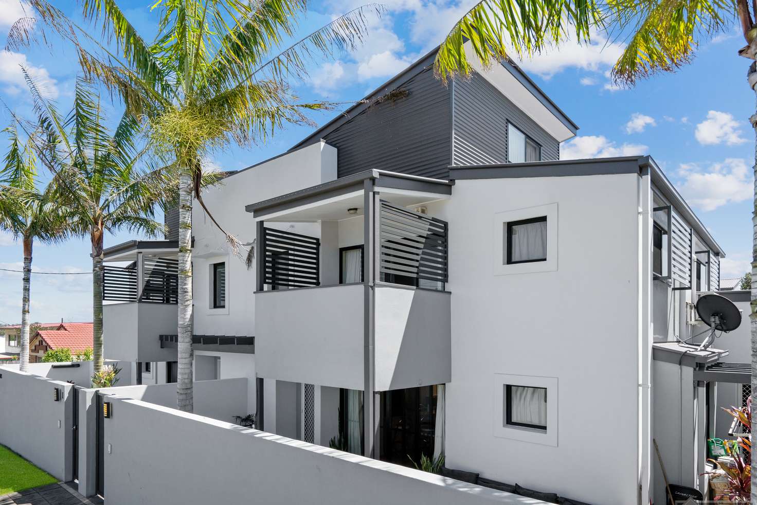Main view of Homely townhouse listing, 2/398 Birkdale Road, Wellington Point QLD 4160
