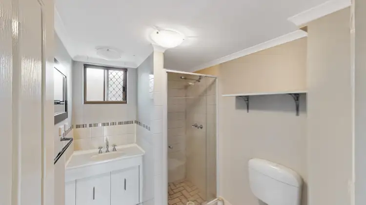 Seventh view of Homely unit listing, 1/18 Undoolya Road, East Side NT 870