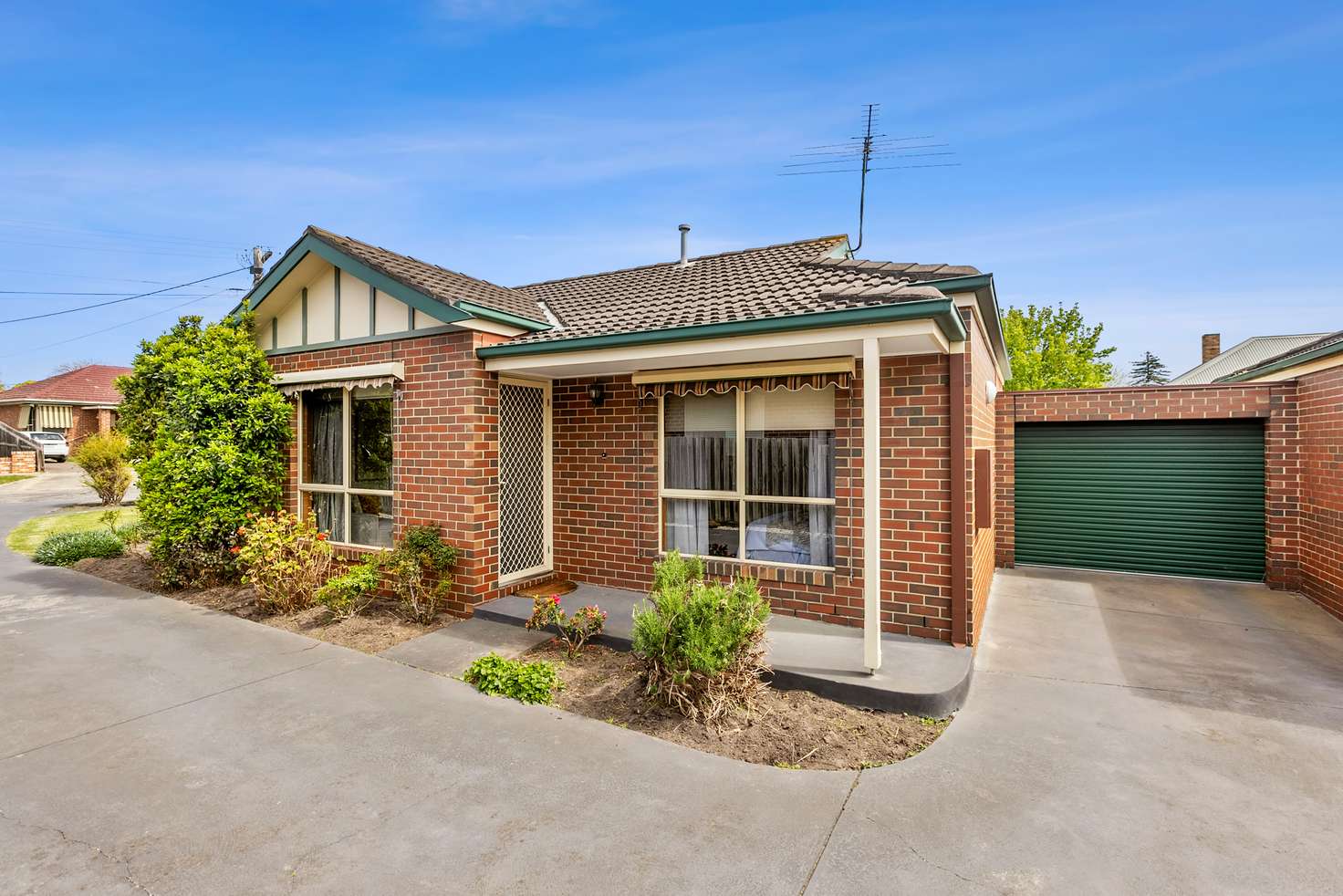 Main view of Homely unit listing, 1/40 Lascelles Avenue, Manifold Heights VIC 3218
