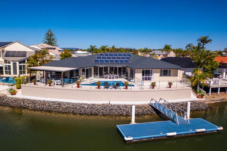 6 The Yardarm, Runaway Bay QLD 4216