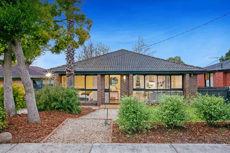 Main view of Homely house listing, 8 Hill View Court, Bundoora VIC 3083