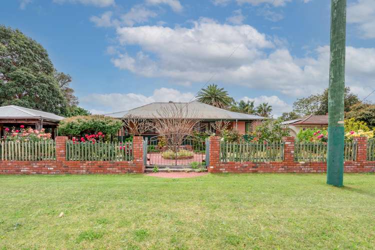 27 Little John Road, Armadale WA 6112