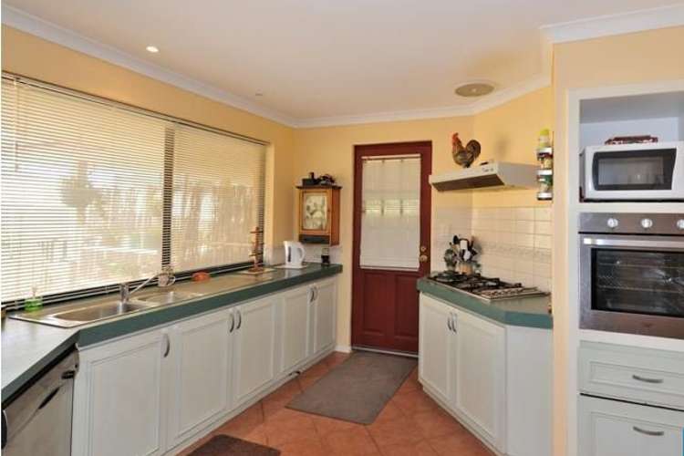 Fifth view of Homely house listing, 18 Canouan Loop, Secret Harbour WA 6173