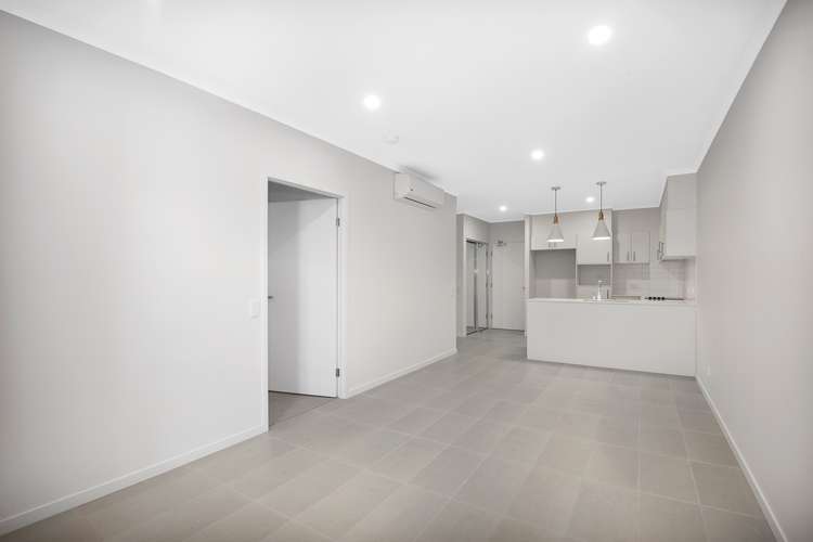 Fourth view of Homely apartment listing, 305/9 Folkestone St, Bowen Hills QLD 4006
