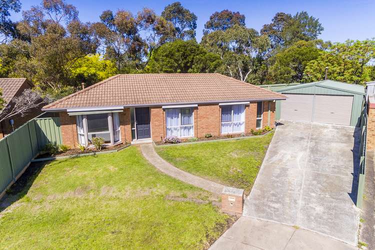 Second view of Homely house listing, 5 Porto Court, Cranbourne North VIC 3977