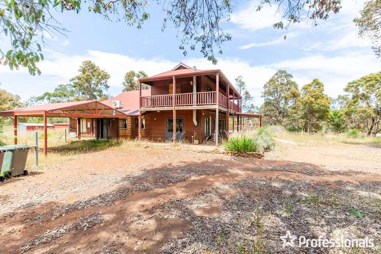 4 Robinson Road, Roleystone WA 6111