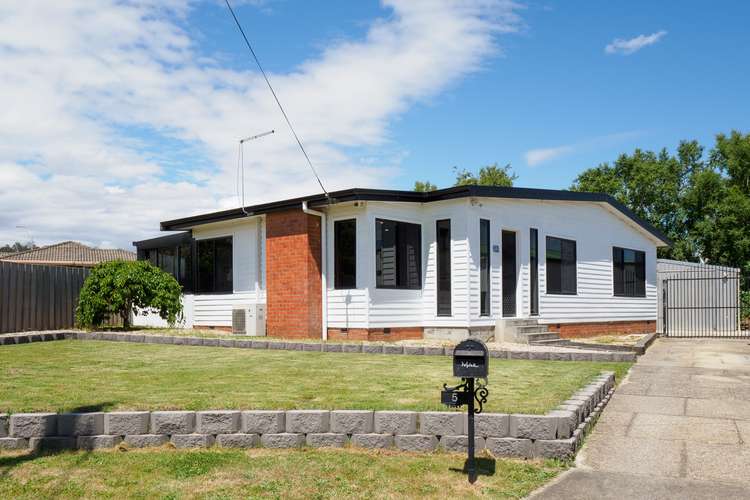 5 Cavell Place, Ravenswood TAS 7250