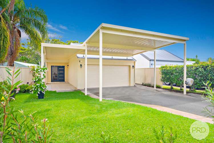 63 Kent Gardens, Soldiers Point NSW 2317