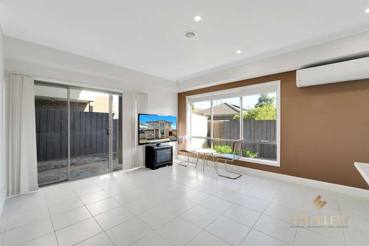 Fifth view of Homely house listing, 1/2 Canary Close, Truganina VIC 3029