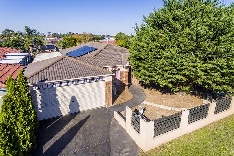 Second view of Homely house listing, 5 Mariner Close, Cranbourne North VIC 3977