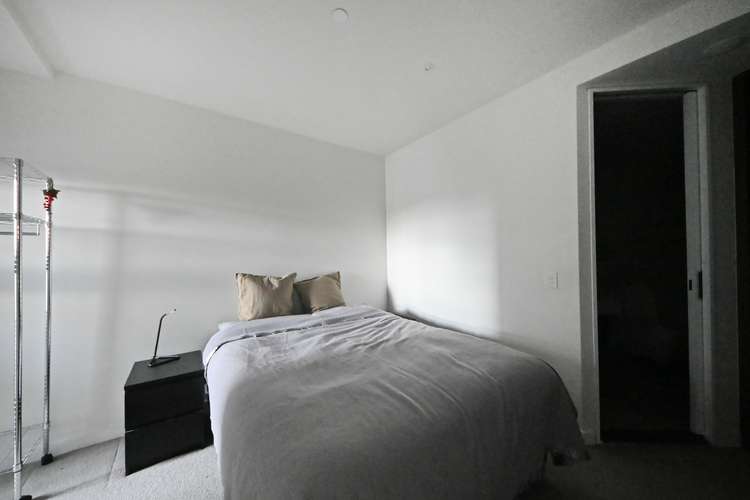Fifth view of Homely apartment listing, 302/77 Queens Road, Melbourne VIC 3004