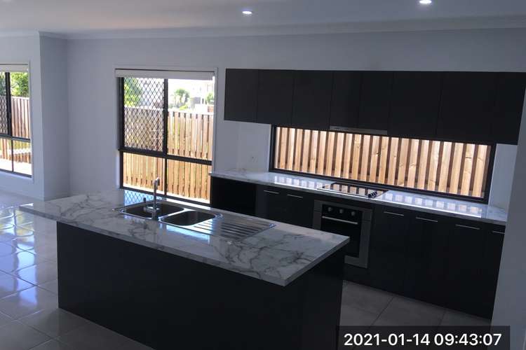 Second view of Homely house listing, 31 Affinity Place, Birtinya QLD 4575