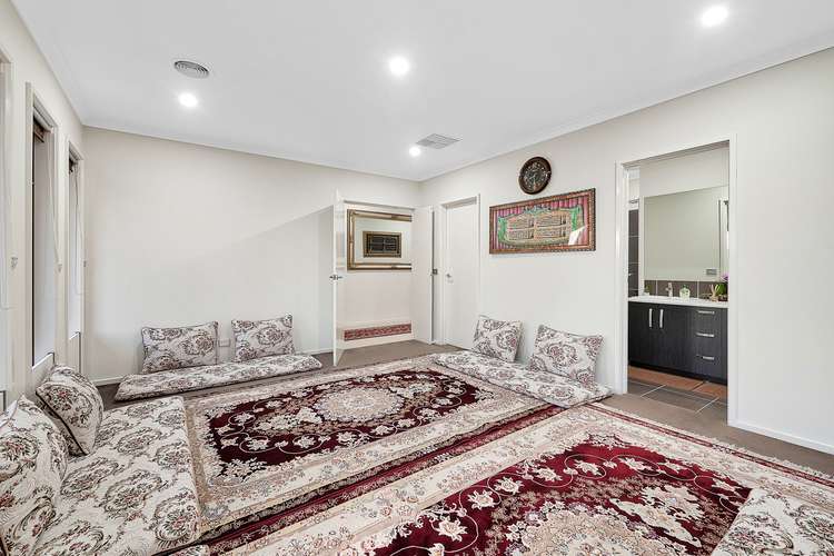 Fifth view of Homely house listing, 164 Alisma Boulevard, Cranbourne North VIC 3977