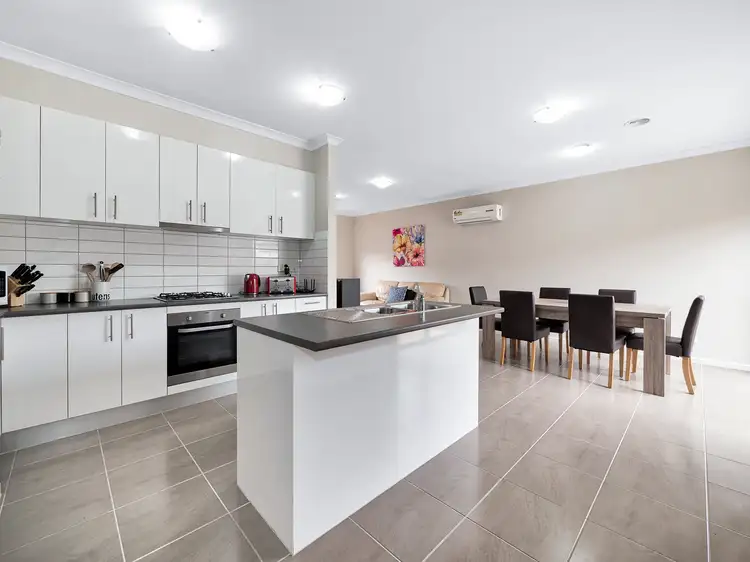 Fifth view of Homely house listing, 16 Davenport Crescent, Cranbourne West VIC 3977