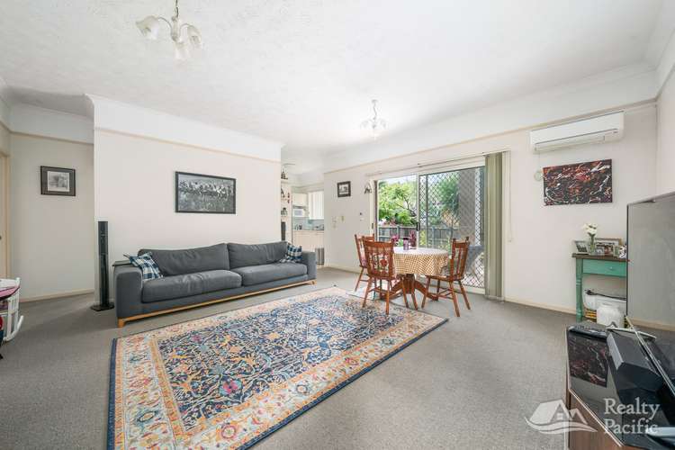 Third view of Homely unit listing, 1/34 Elliott Street, Hawthorne QLD 4171