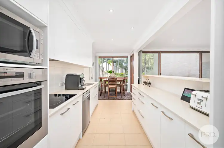 Sixth view of Homely townhouse listing, 23/4 Cromarty Road, Soldiers Point NSW 2317